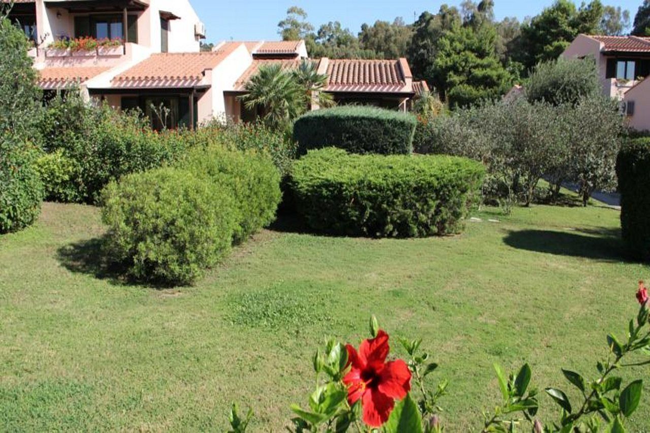 Albaruja Hotel Costa Rei Exterior foto
